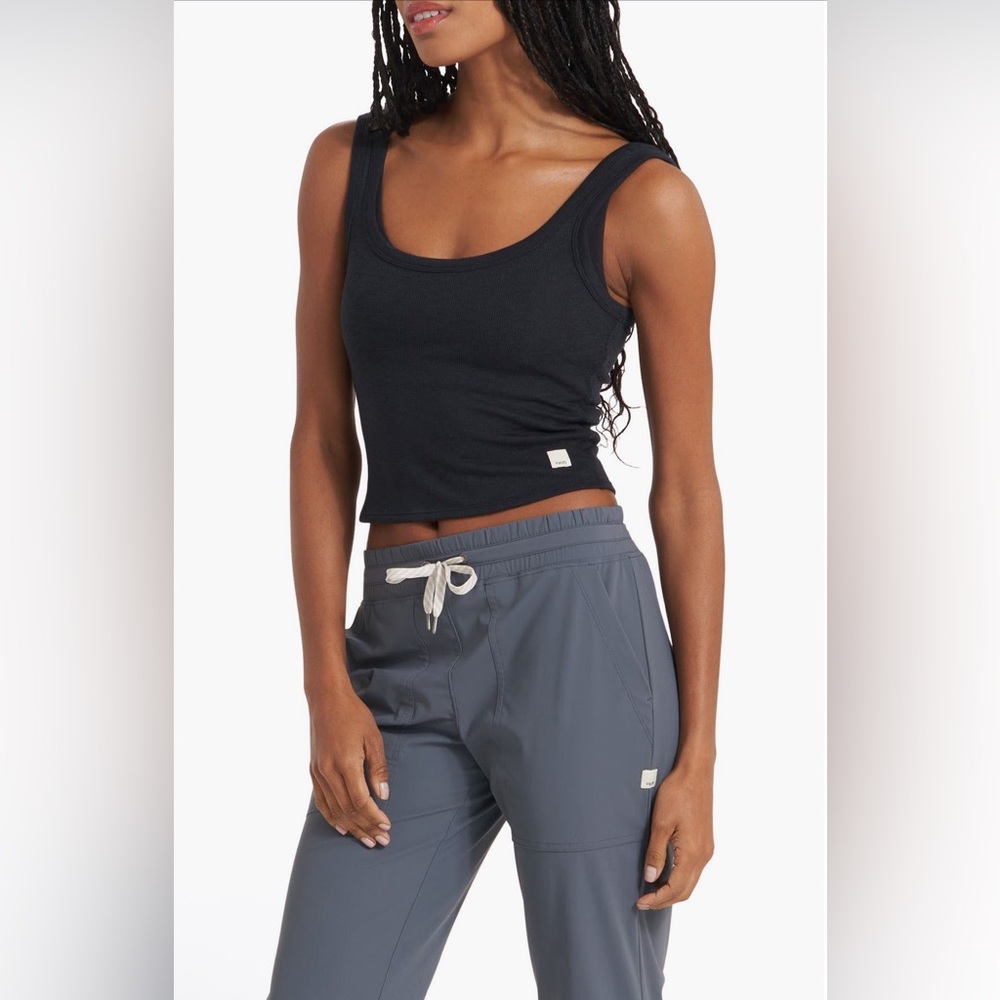 Vuori Sunrise Crop Tank Black VW1013 Square Neck Ribbed Stretch Top XL - Picture 2 of 7